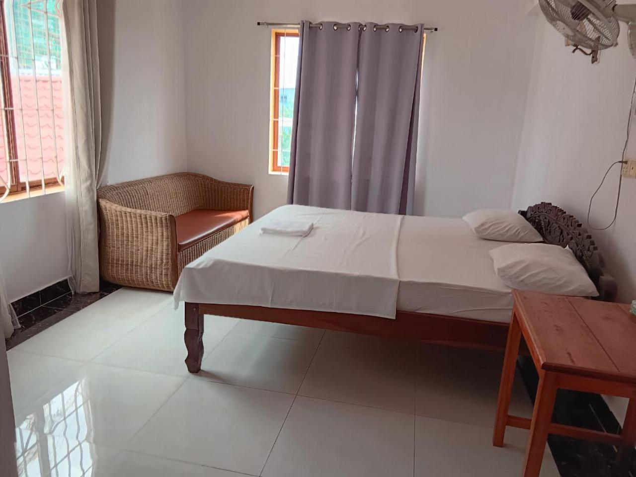 Good Morning Kampot Hotel Ngoại thất bức ảnh