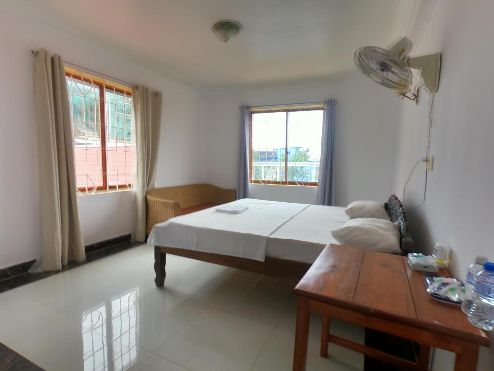Good Morning Kampot Hotel Ngoại thất bức ảnh