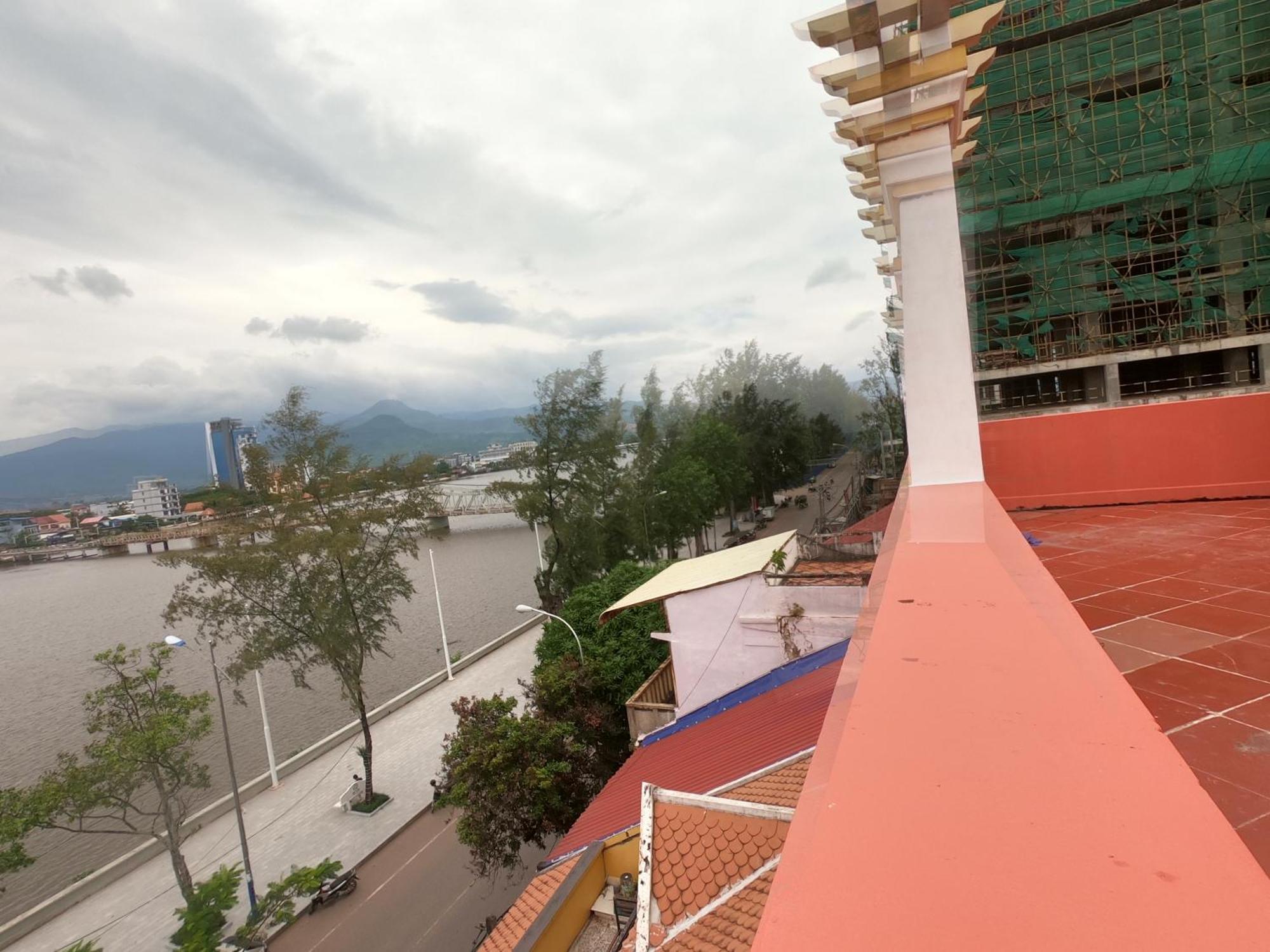 Good Morning Kampot Hotel Ngoại thất bức ảnh