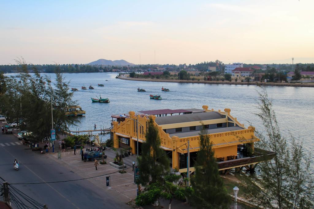 Good Morning Kampot Hotel Ngoại thất bức ảnh
