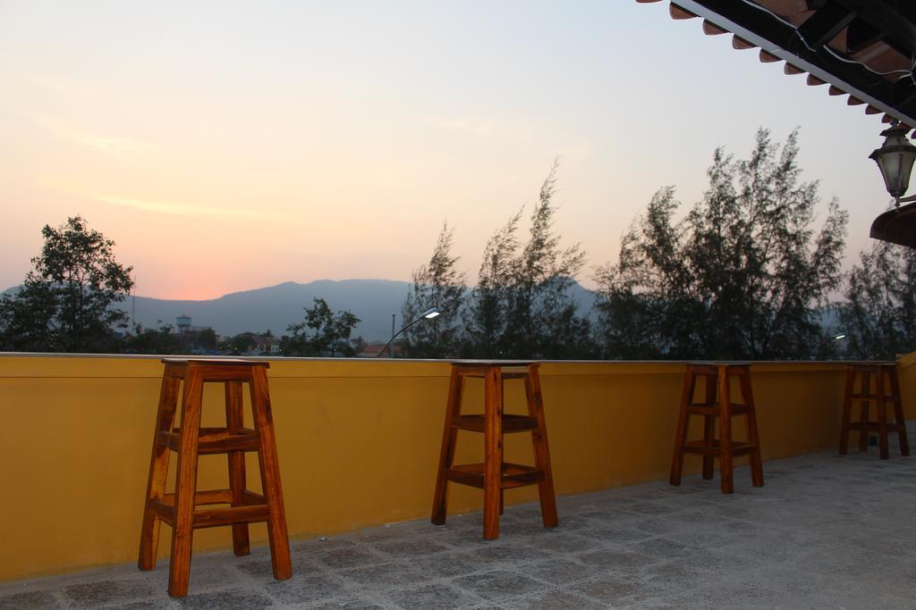 Good Morning Kampot Hotel Ngoại thất bức ảnh