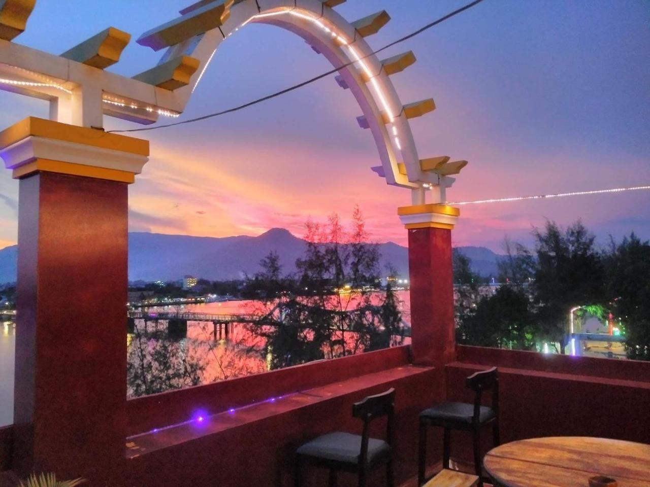 Good Morning Kampot Hotel Ngoại thất bức ảnh